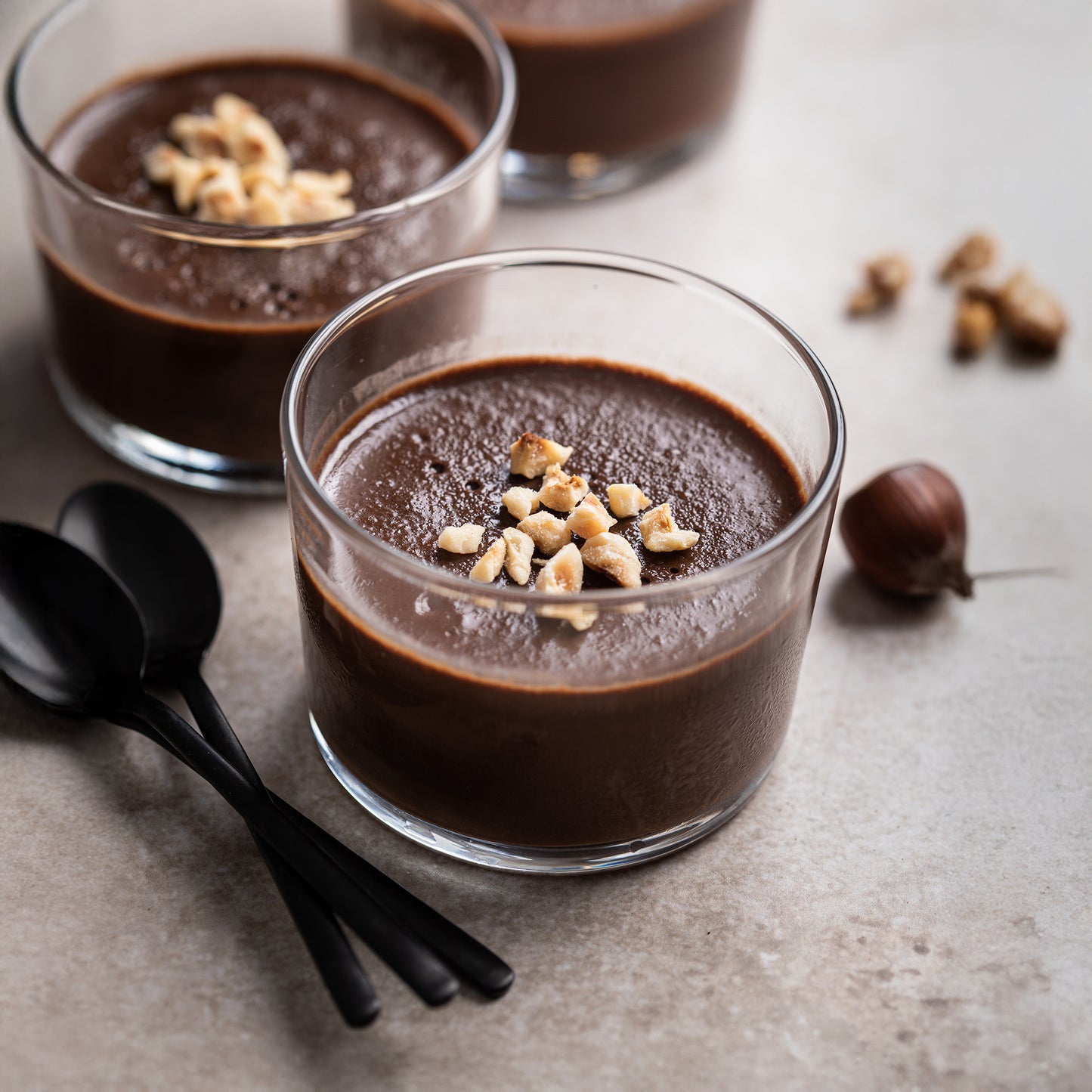 Crémeux chocolat noir et poires caramélisées